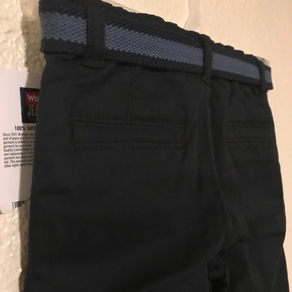 Set of two Wranglers. 1 Charcoal, 1 navy blue - Picture 4 of 4